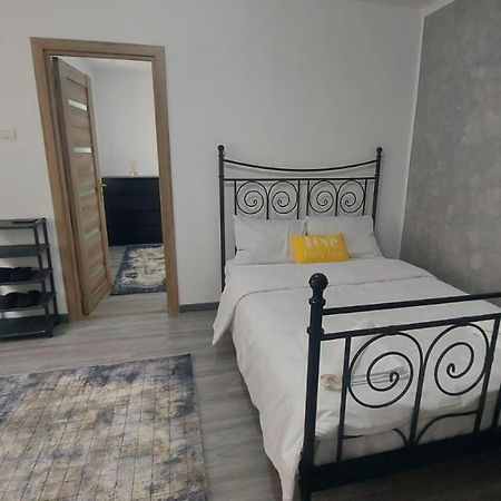 Andi 2-Apartament 바일레헤르쿨라네 외부 사진